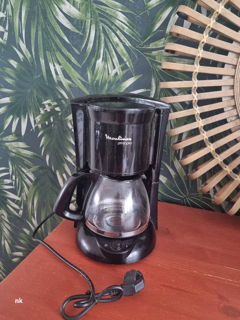 Moulinex filterkoffiezetapparaat  zo goed als nieuw, Witgoed en Apparatuur, Koffiezetapparaten, Ophalen, Koffiemachine, Gemalen koffie