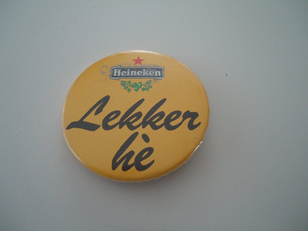 button ,, heineken,, met opschrift, Ophalen of Verzenden, Gebruikt, Overige onderwerpen, Button