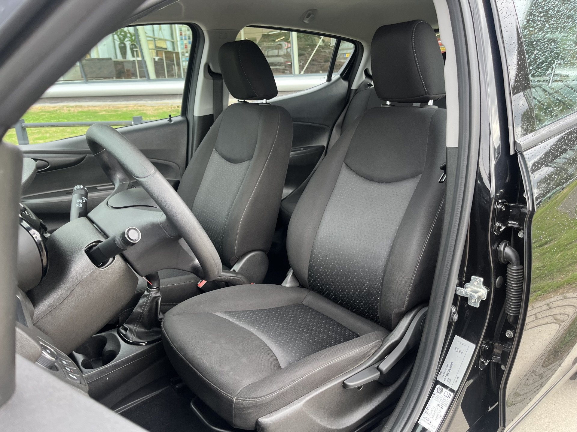 Foto 13 van Opel KARL 1.0 ecoFLEX Edition / Airco / Cruise / Bleutooh /