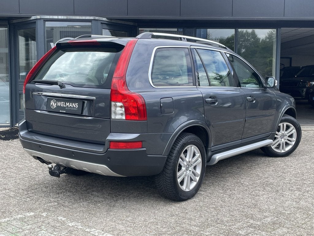 Volvo XC90 3.2 AWD Summum Youngtimer l 7P l Schuifdak l Trek, 238 pk, Gebruikt, Beige, 7 stoelen