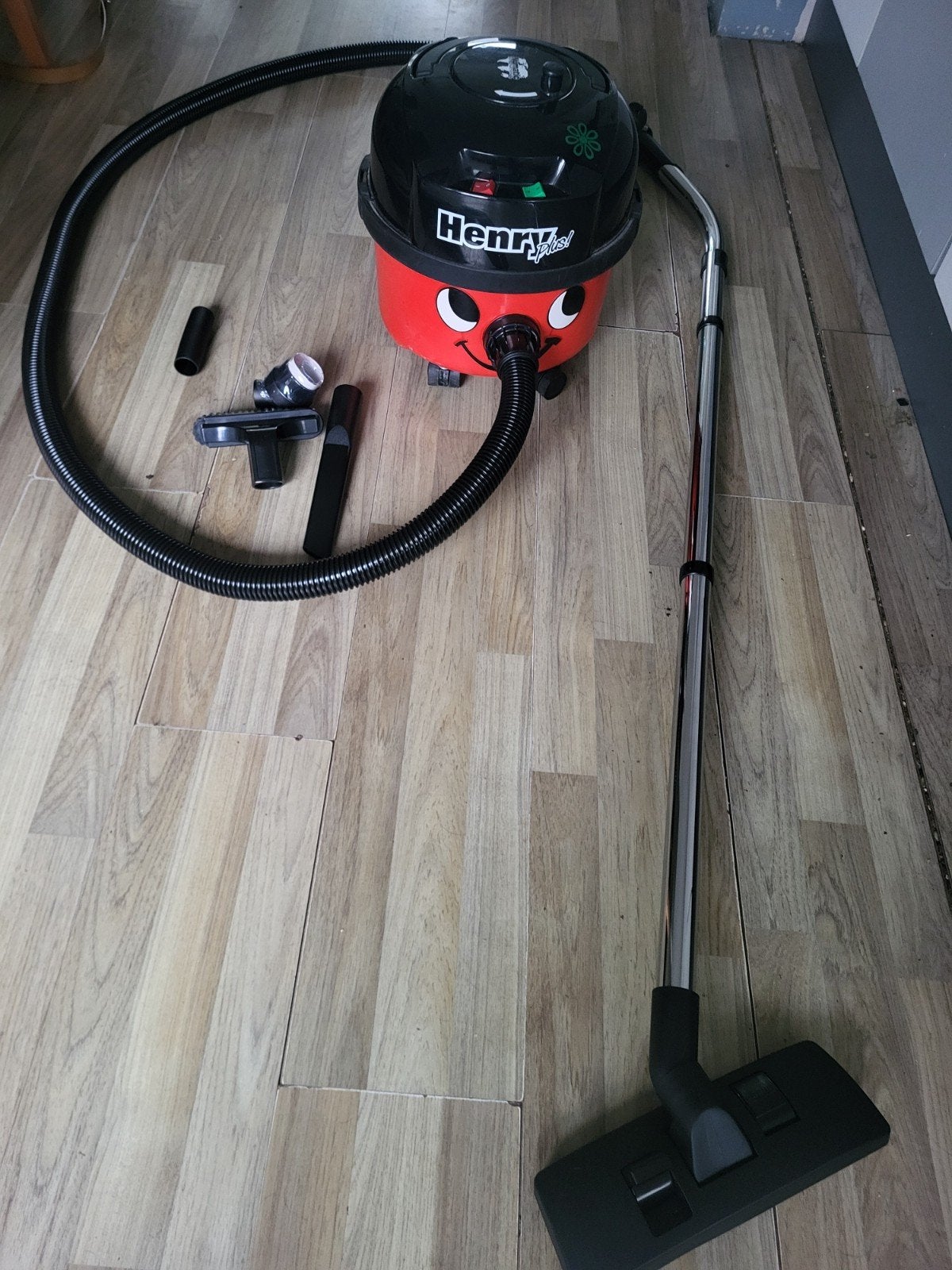 Henry plus  hrp200_12  stofzuiger 620 watt, Witgoed en Apparatuur, Stofzuigers, Stofzak, Numatic, Ophalen of Verzenden, Zo goed als nieuw