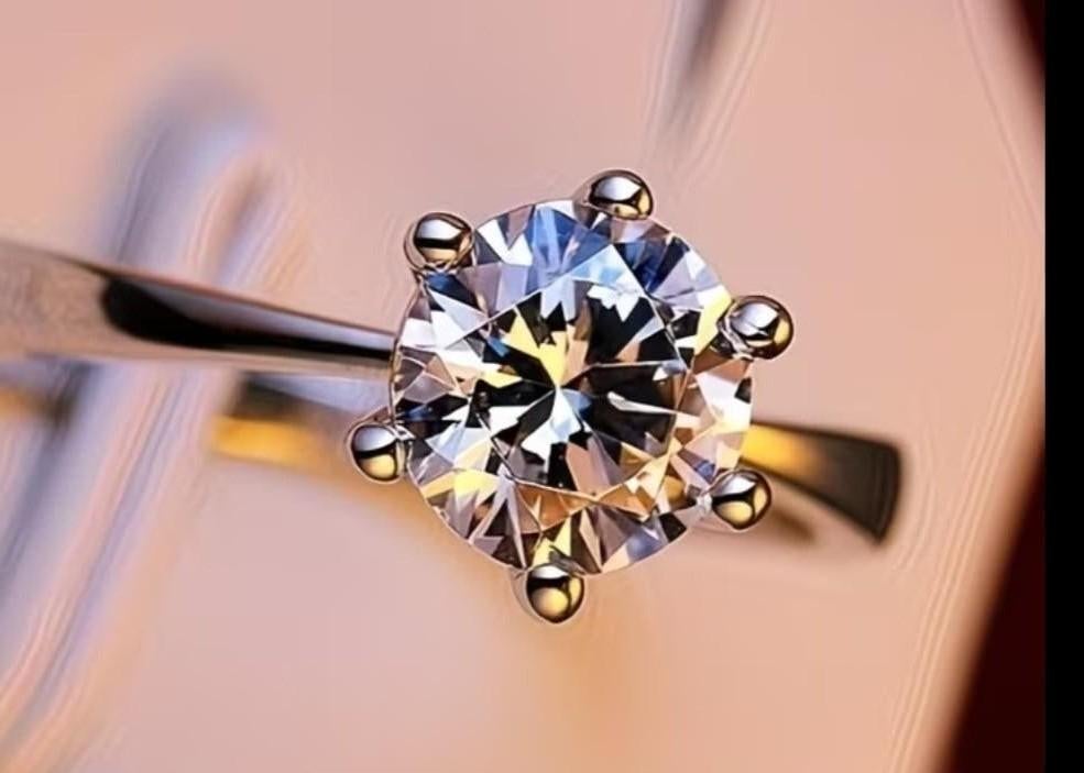 Mooie solitaire moissanite briljant ring., Nieuw, Ophalen of Verzenden, Met edelsteen, Dame