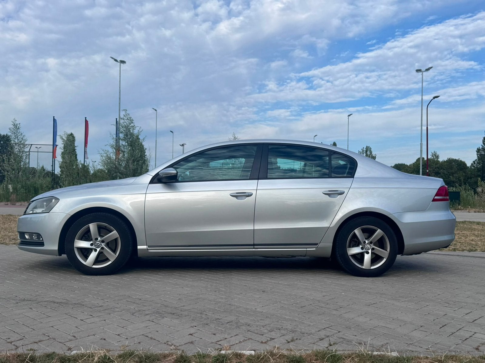 Volkswagen Passat 1.4 TSI 90KW 2011 Grijs, Auto's, Volkswagen, Voorwielaandrijving, Euro 5, Stof, 4 cilinders