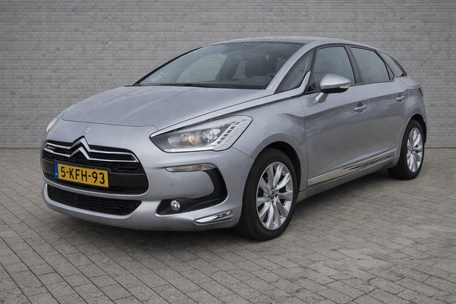 DS DS 5 1.6THP 157pk Automaat | Navi | Pano | Climate | Leer, Auto's, DS, Gebruikt, Zwart, 1600 cc, Automatische klimaatregeling