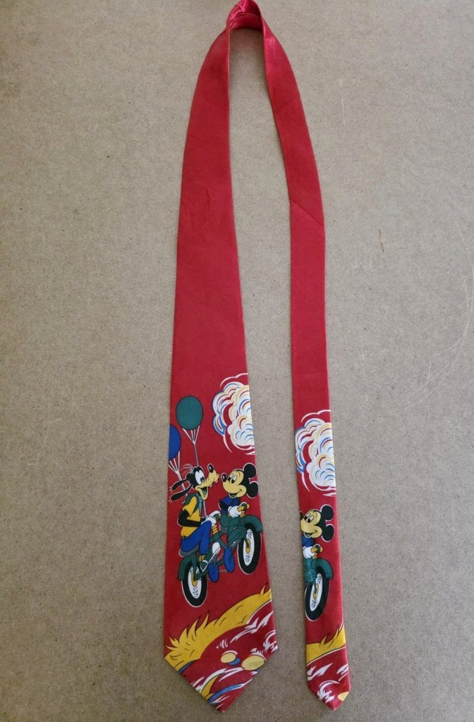 Vintage Disney stropdas Chatelaine, Mickey,Goofy,motor,izgst, Ophalen of Verzenden, Mickey Mouse, Zo goed als nieuw, Kleding of Textiel