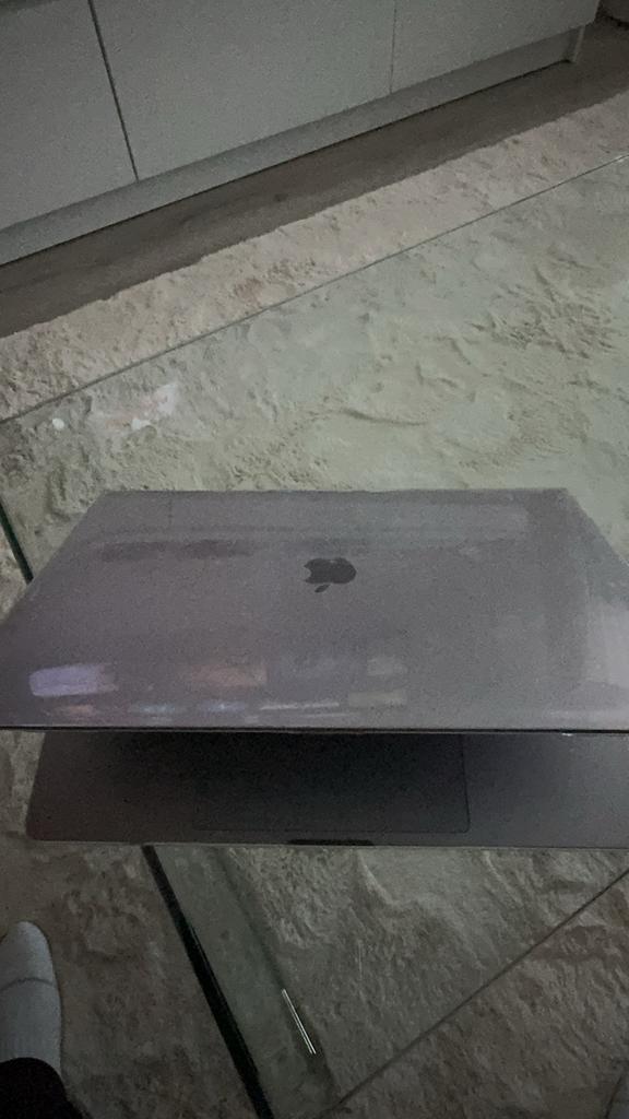 Apple MacBook Pro 16 inch - Zo goed als nieuw, Computers en Software, Apple Macbooks, MacBook Pro, 1 TB of meer, 2 tot 3 Ghz, Qwerty