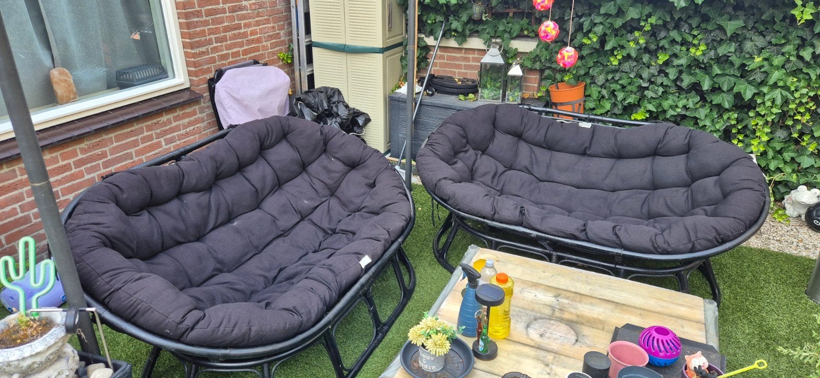 Tuinset "Mamasan" Rotan loungebank zwart, 4 zitplaatsen, Rotan, Ophalen of Verzenden, Zo goed als nieuw