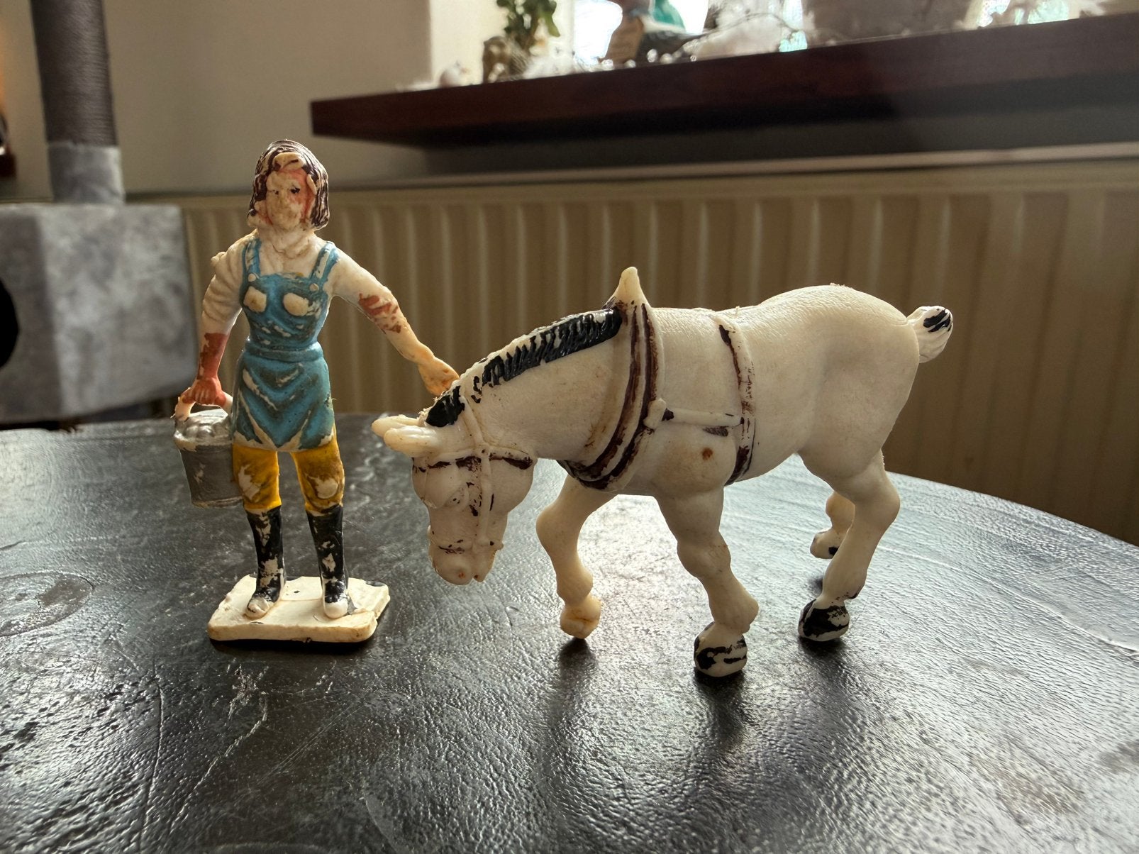 Plastic paard en boerin vintage, Ophalen of Verzenden