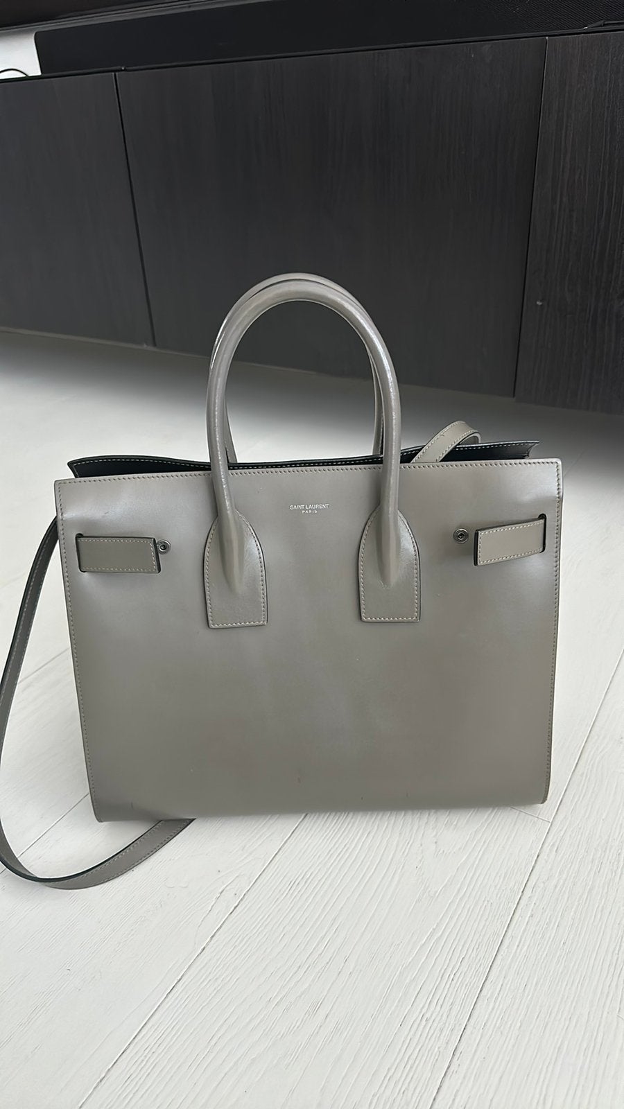 Yves Saint Laurent Sac du Jour grijs, Ophalen, Zo goed als nieuw, Grijs, Schoudertasje