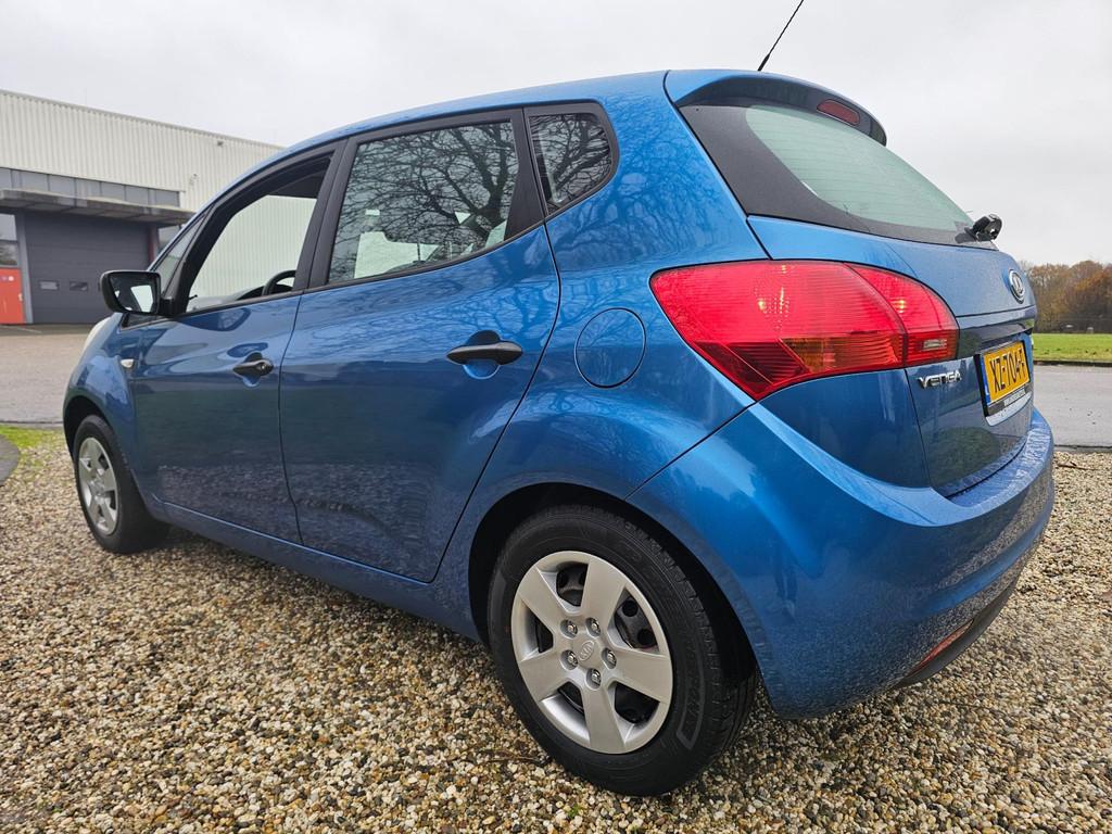 Kia Venga 1.4 CVVT X-tra AIRCO *apk:11-2026*, Voorwielaandrijving, Euro 5, Gebruikt, 4 cilinders