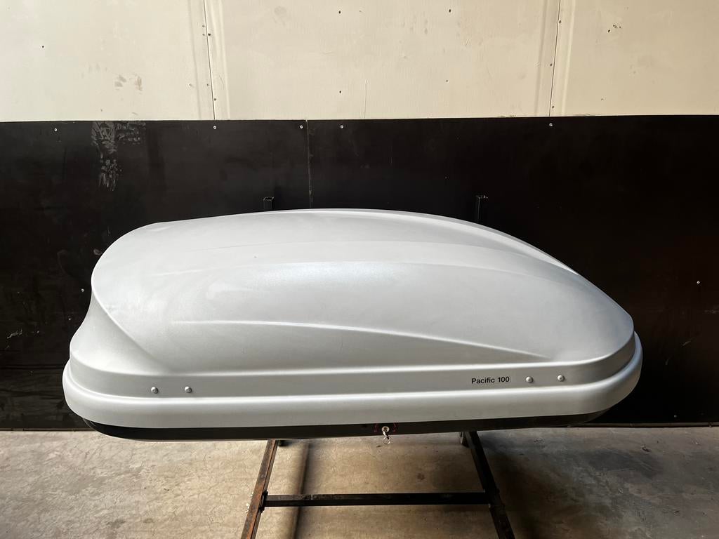 Thule pacific 100, Ophalen, Zo goed als nieuw