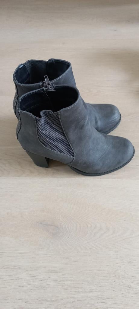 Eksept laarsjes met hak, antracietgrijs maat 38, Kleding | Dames, Schoenen, Ophalen of Verzenden