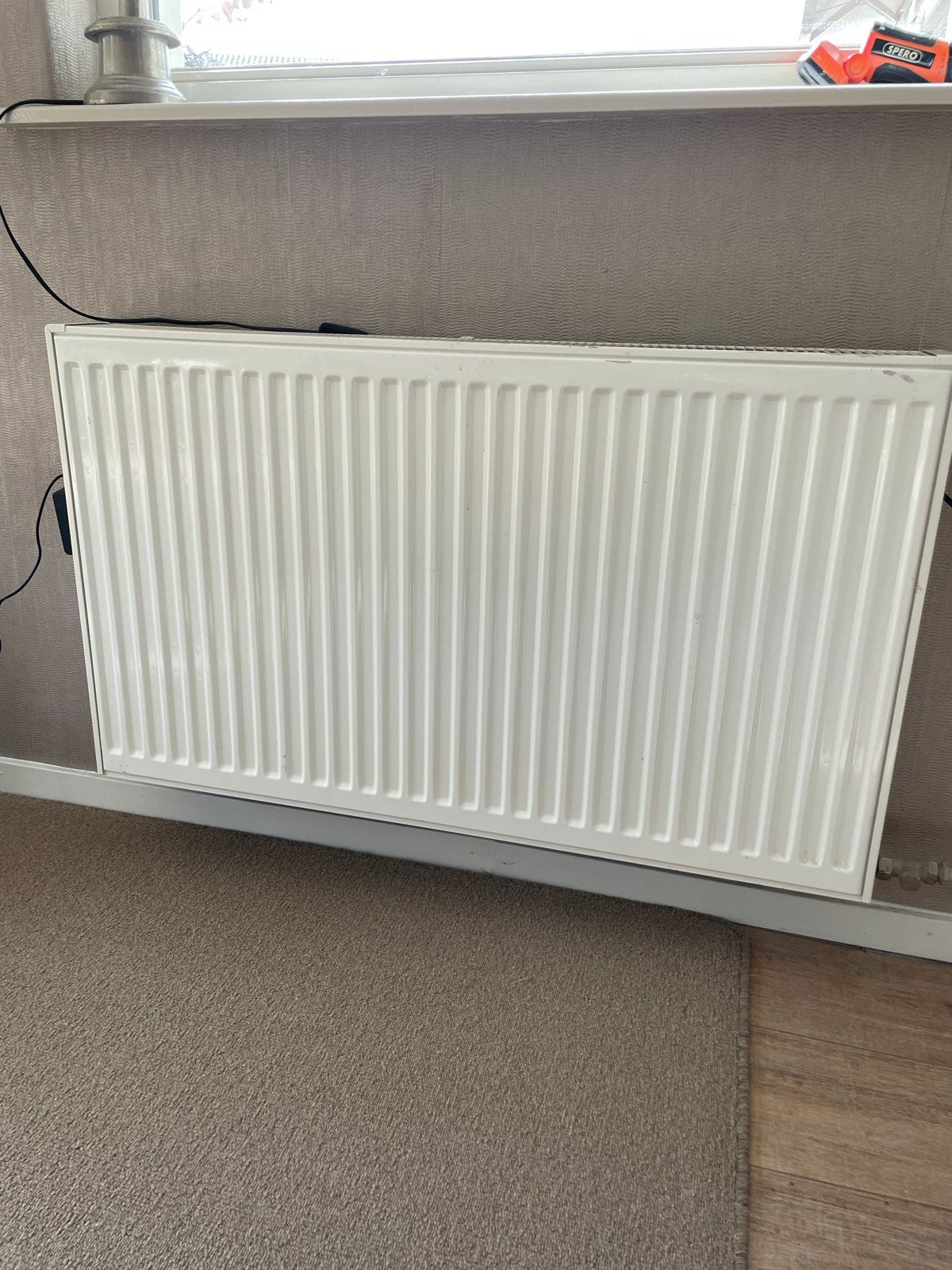 Radiator Thermrad T22 100x60 gebruikt met beugels, Doe-het-zelf en Verbouw, Verwarming en Radiatoren, Ophalen, 30 tot 80 cm, Gebruikt