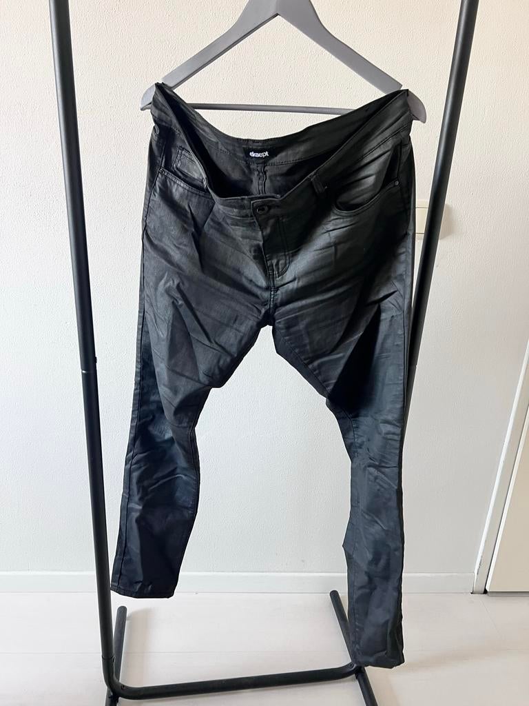 Stoere zwarte Eksept damesbroek met glansstofje - XXL, Zwart, Maat 46/48 (XL) of groter, Ophalen of Verzenden, Lang