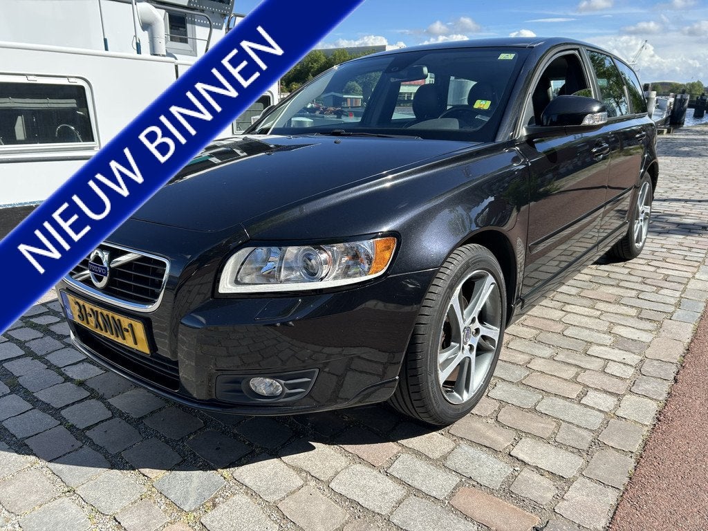 Volvo V50 2.0 Limited Edition Navi Airco/ecc leder int, Gebruikt, 4 cilinders, Automatische klimaatregeling, Zwart