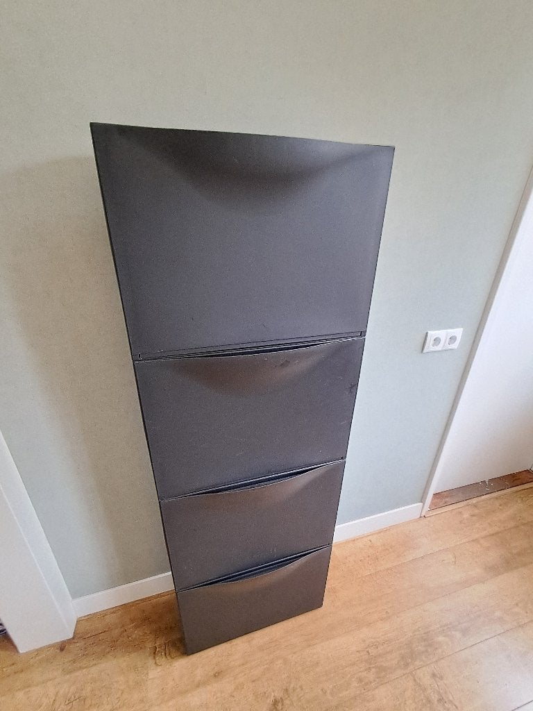 Gratis: Kunststof schoenenrek, Ophalen, Gebruikt