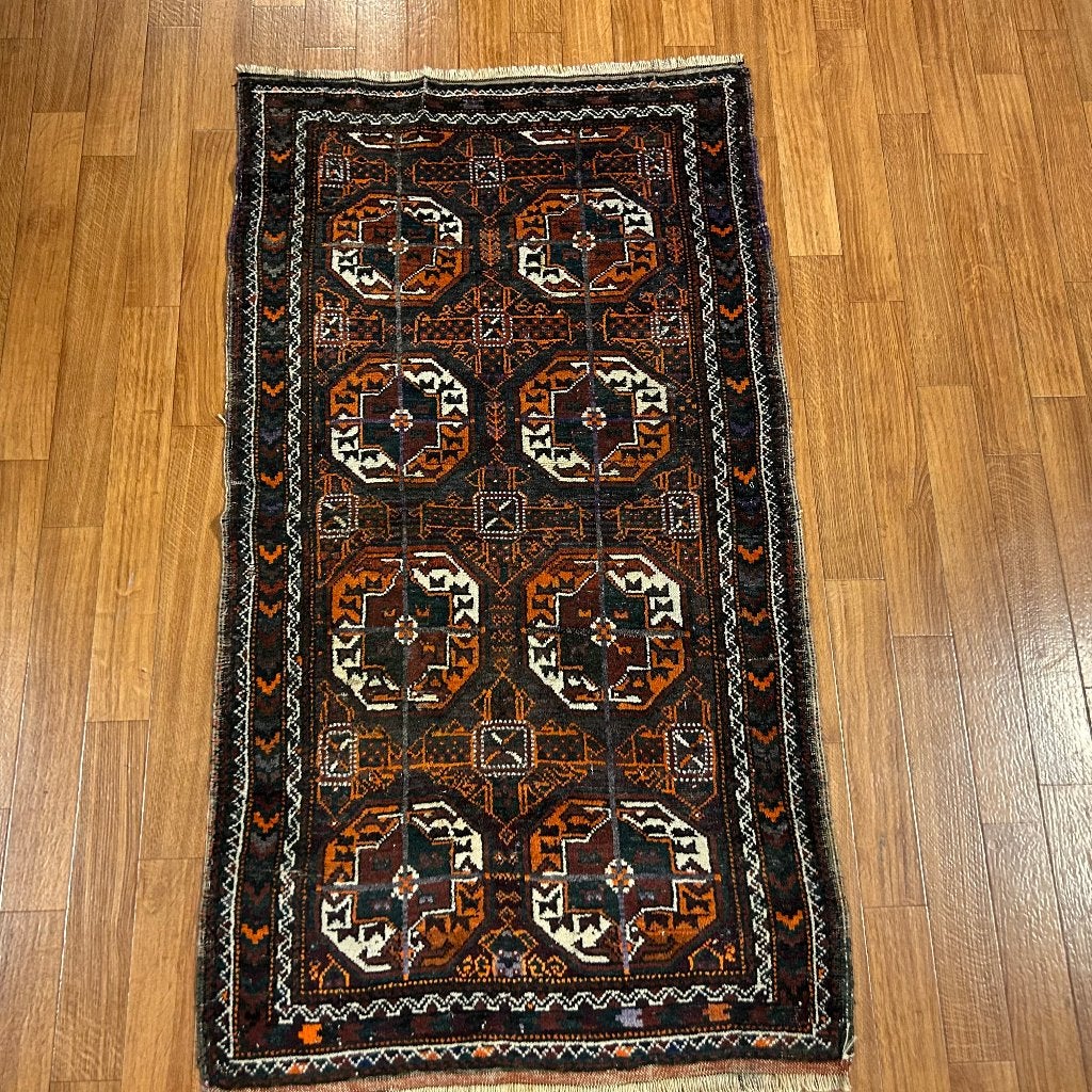 perzisch tapijt beluch - 138 x 78 cm - trendy vloerkleed, Ophalen, TTM Wonen, Meubels – (Perzische) Tapijten en Woonaccessoires