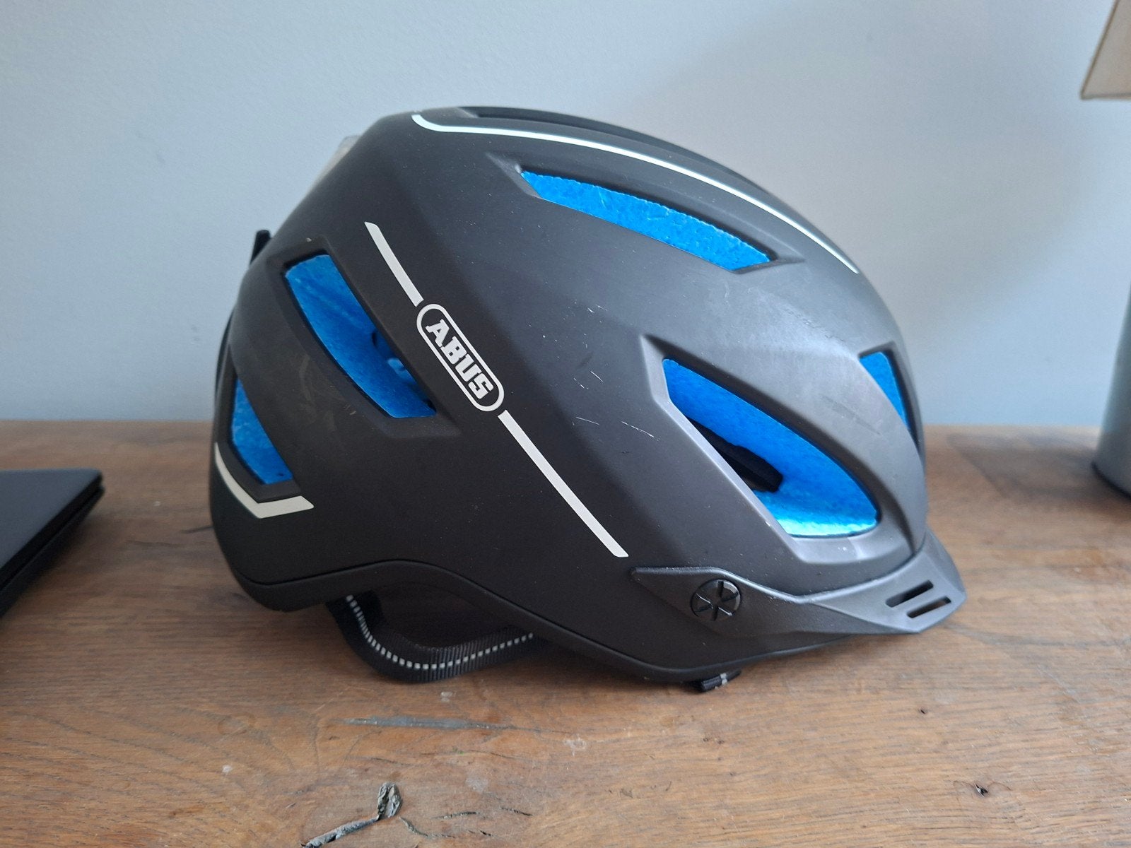 ABUS Pedelec 2.0 fietshelm - mat zwart, maat L 56-62, Fietsen en Brommers, Ophalen of Verzenden, Zo goed als nieuw, Heer of Dame