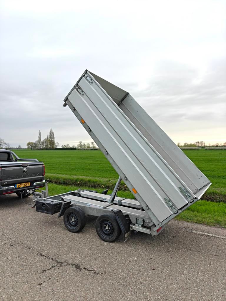 Hapert 3 zijdige kipper aanhanger 3500KG + rijplaten, Auto diversen, Ophalen of Verzenden, Zo goed als nieuw
