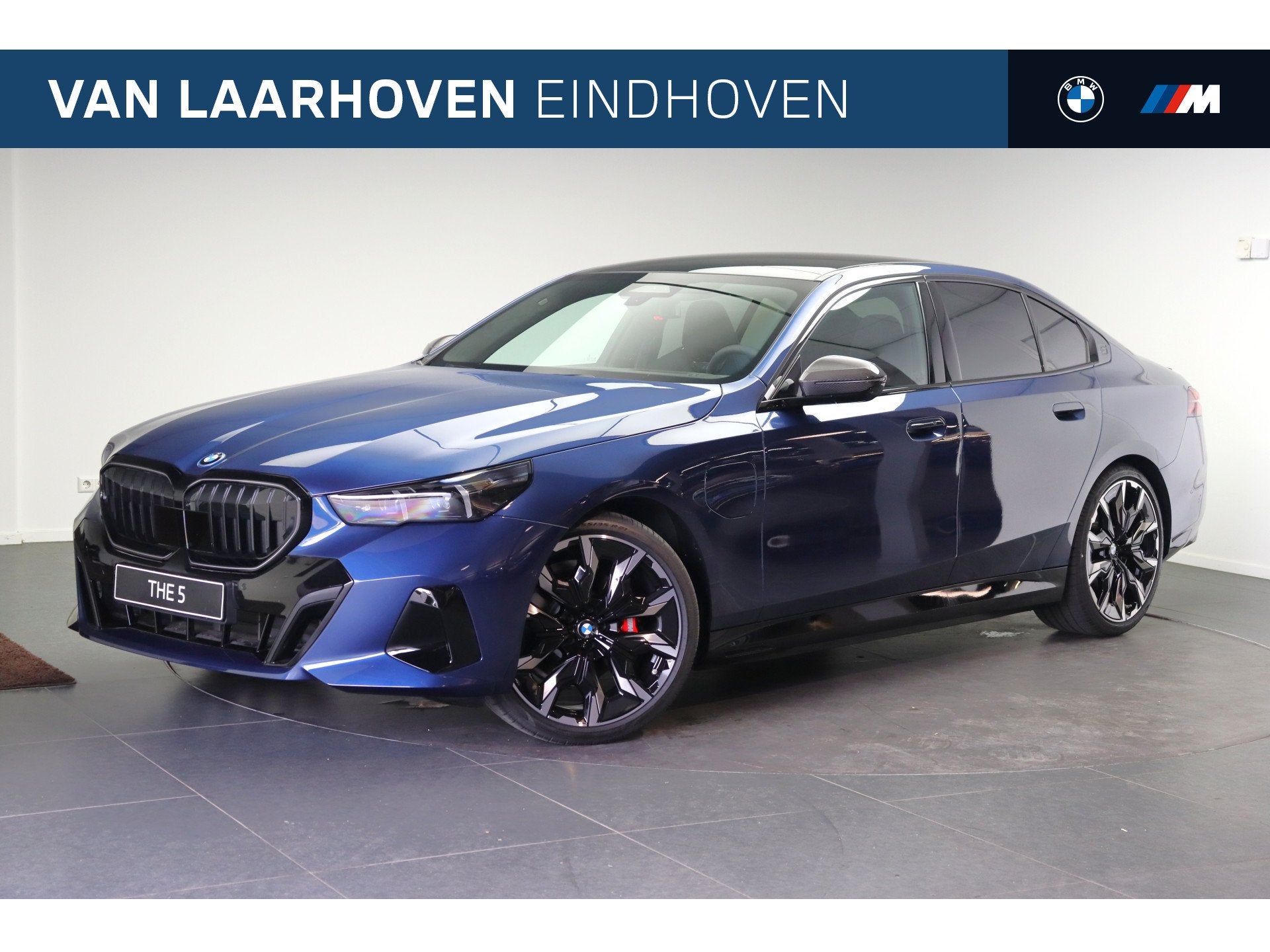 BMW 5 Serie 530e M Sport Automaat / Panoramadak / Trekhaak /, Automaat, Achterwielaandrijving, Zwart, 4 cilinders