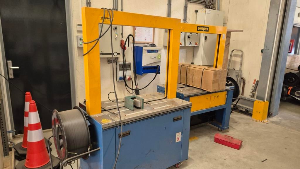 Strapex omsnoeringsmachines (2 stuks) - 1 werkend, Ophalen of Verzenden