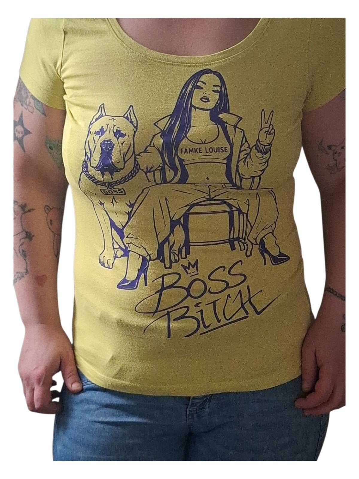 Famke Louise Boss Bitch T-Shirt Maat L, Geel, Ophalen of Verzenden, Korte mouw, Gedragen