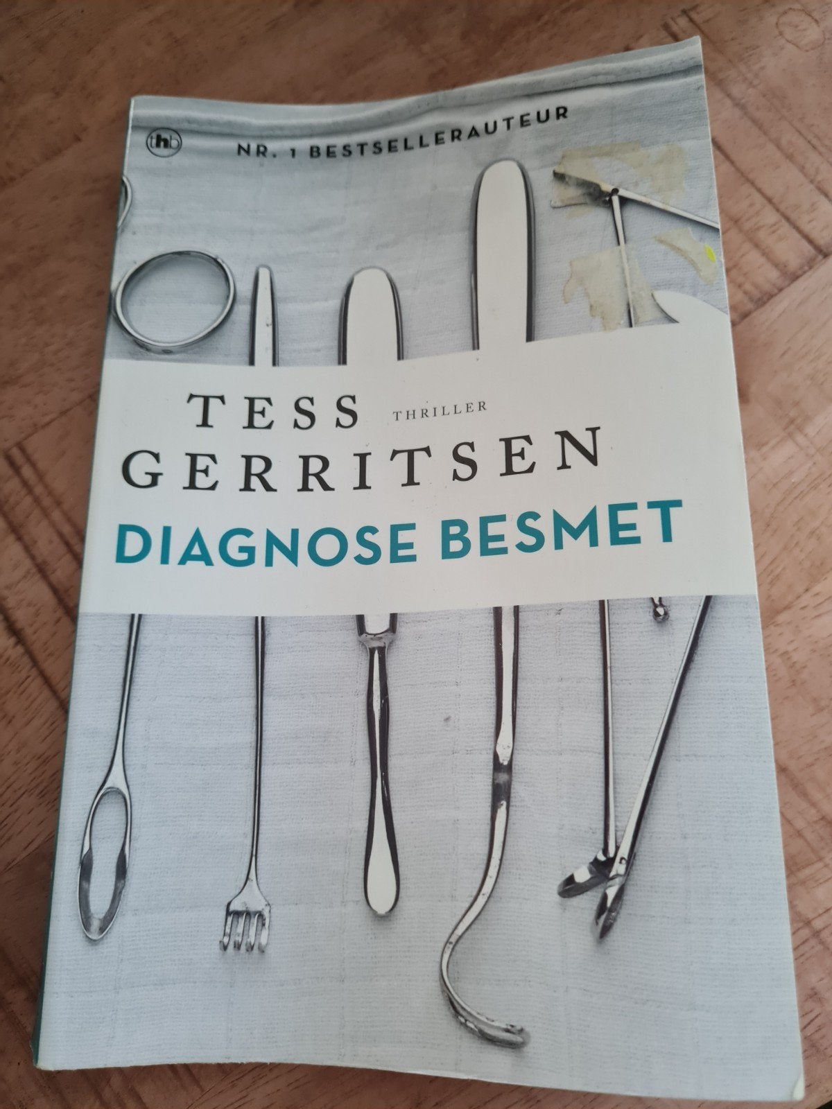 Diagnose Besmet - Tess Gerritsen (Thriller), Boeken, Ophalen of Verzenden, Gelezen, Tess Gerritsen