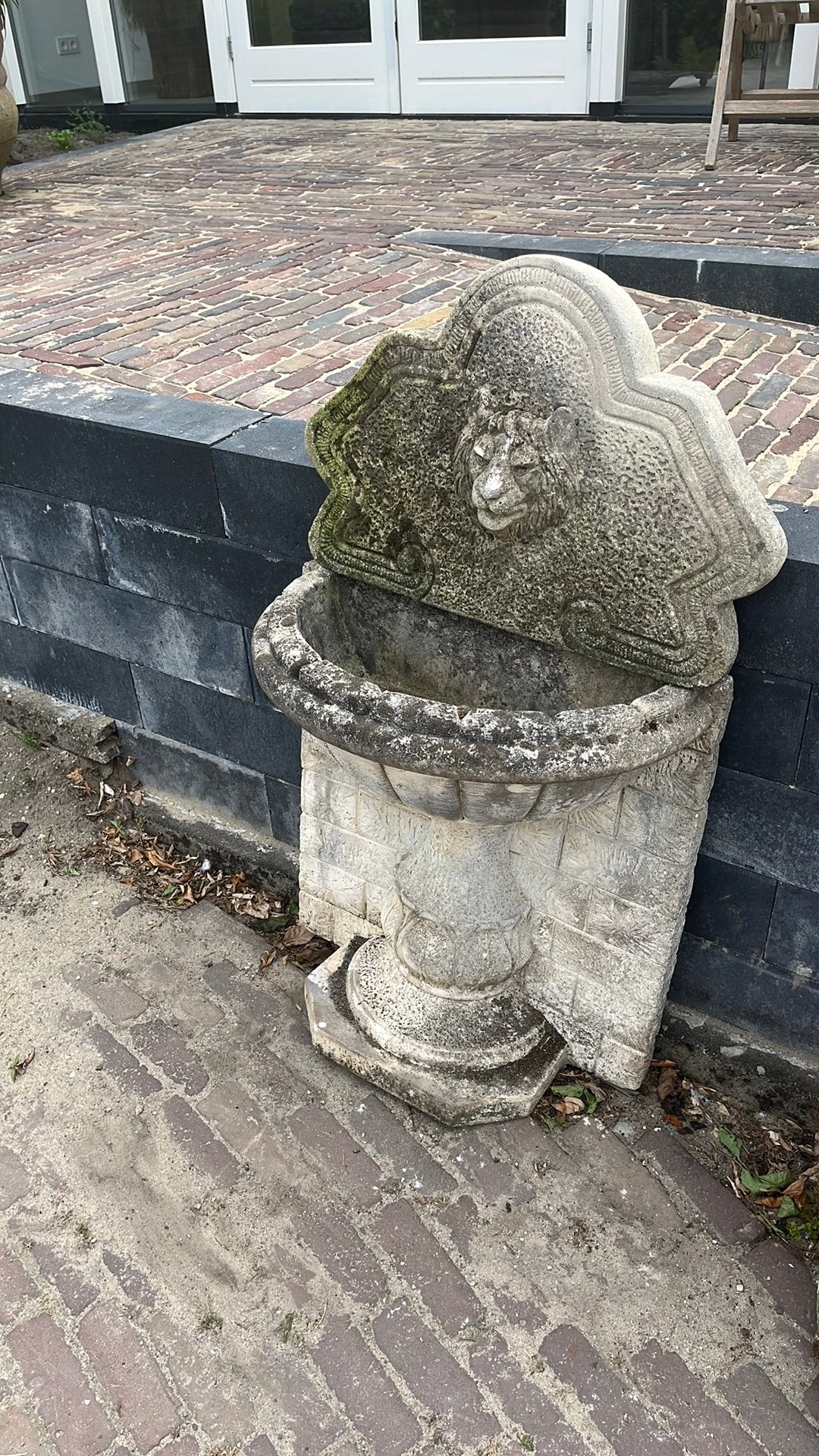 Muurfontein, Ophalen of Verzenden, Zo goed als nieuw, Beton
