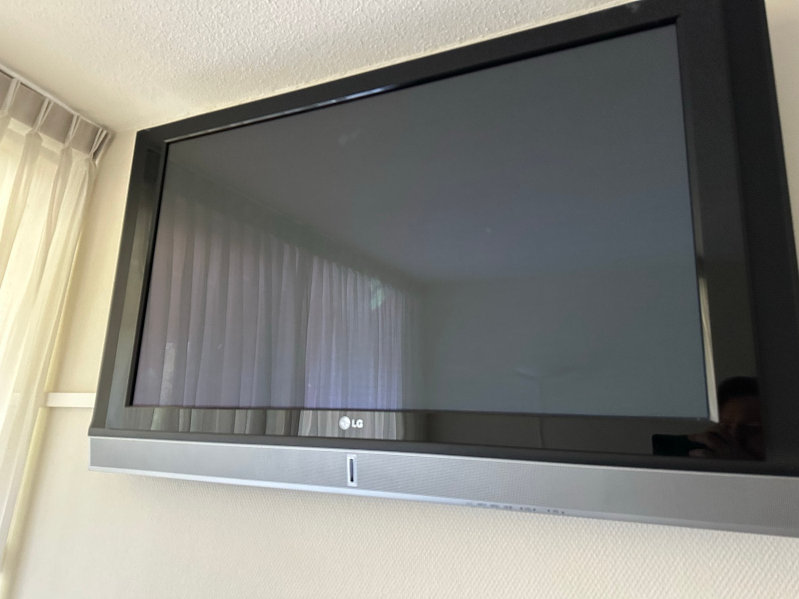 LG Plasma TV 42 inch 42PC1R met afstandsbediening, Ophalen, Gebruikt, 50 Hz, LCD