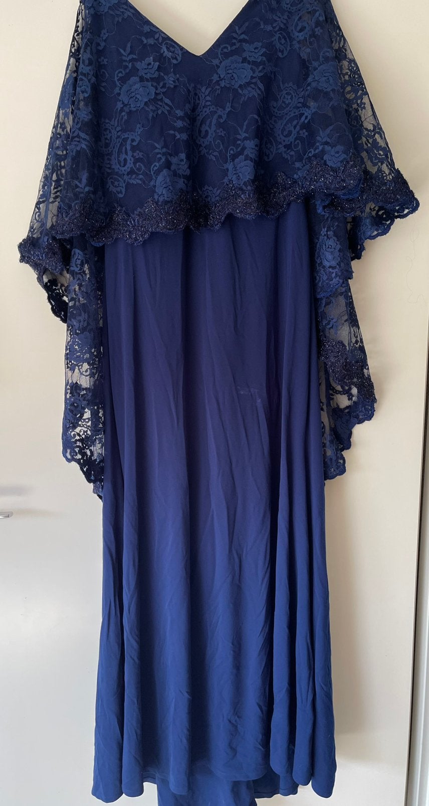 Avond jurk, Maat 38/40 (M), Blauw, Ophalen of Verzenden, Zo goed als nieuw