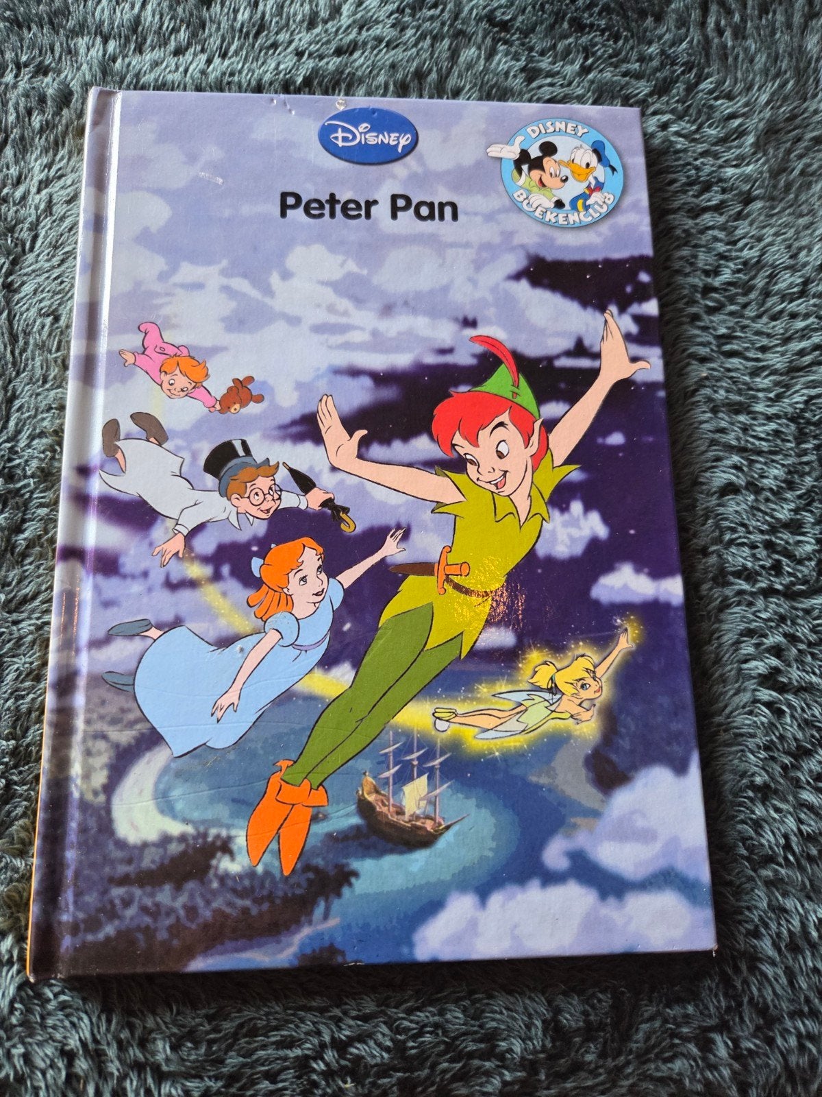 Disney Peter Pan Boek - Met kleine beschadiging, Boeken, Gelezen, Jongen of Meisje, Ophalen of Verzenden, Voorleesboek