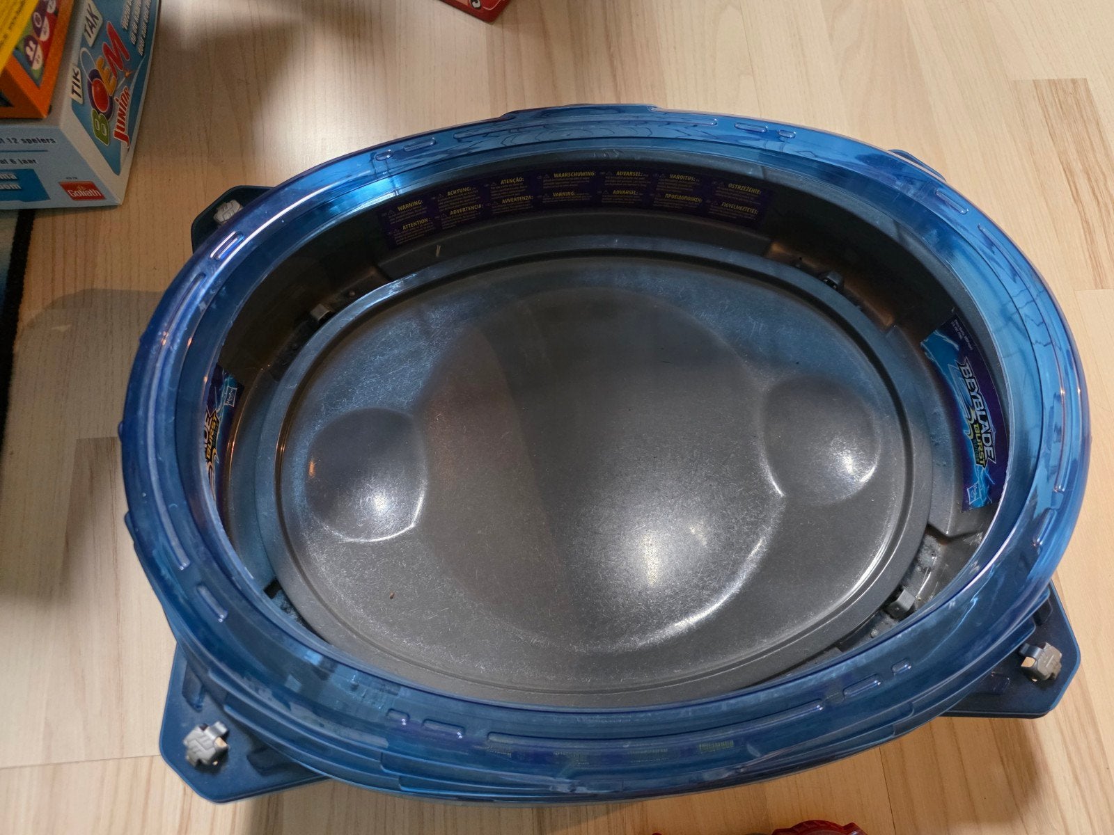 Beyblade Burst Stadion met 4 Launchers en 6 Beyblades, Ophalen of Verzenden, Jongen of Meisje