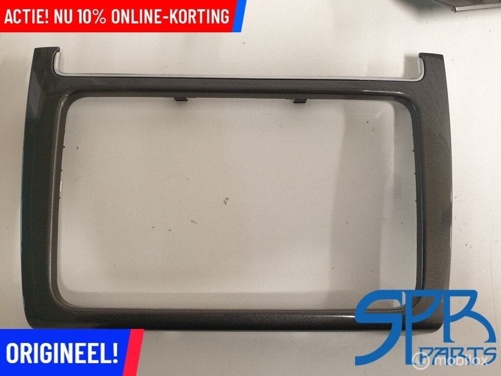 POLO 6R NAVI RADIO FRAME OMRANDING grijs CHROME 6R0858069E