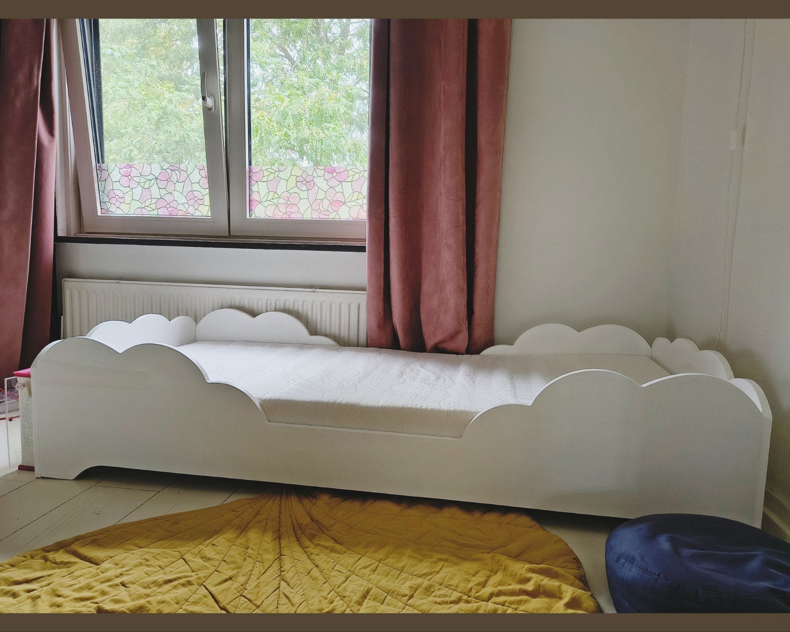kinderbed 80x180 vloerbed wolk Montessori, Kinderen en Baby's, Kinderkamer | Bedden, 70 tot 85 cm, Zo goed als nieuw, 160 tot 180 cm