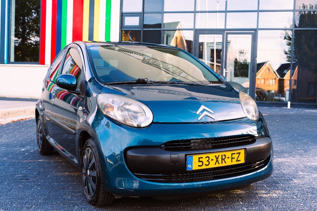 Citroën C1 1.0 met CarPlay, 4 nieuwe banden en APK 2027, Auto's, Voorwielaandrijving, Stof, Bluetooth, Zwart
