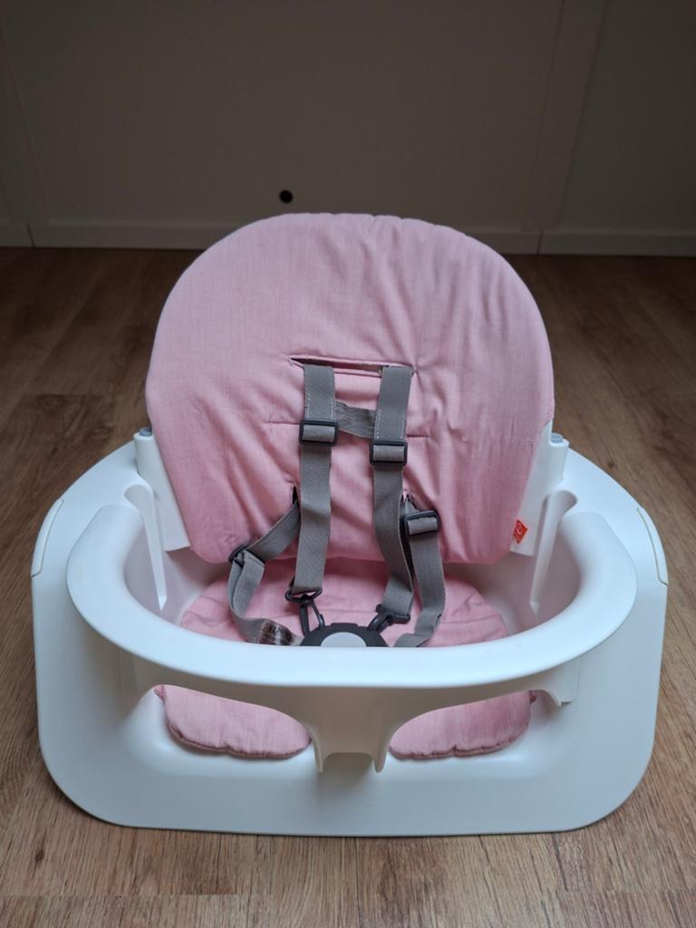 Stokke Tripp Trapp Newborn Set met roze kussenset., Ophalen, Zo goed als nieuw, Overige typen, Gordel(s)