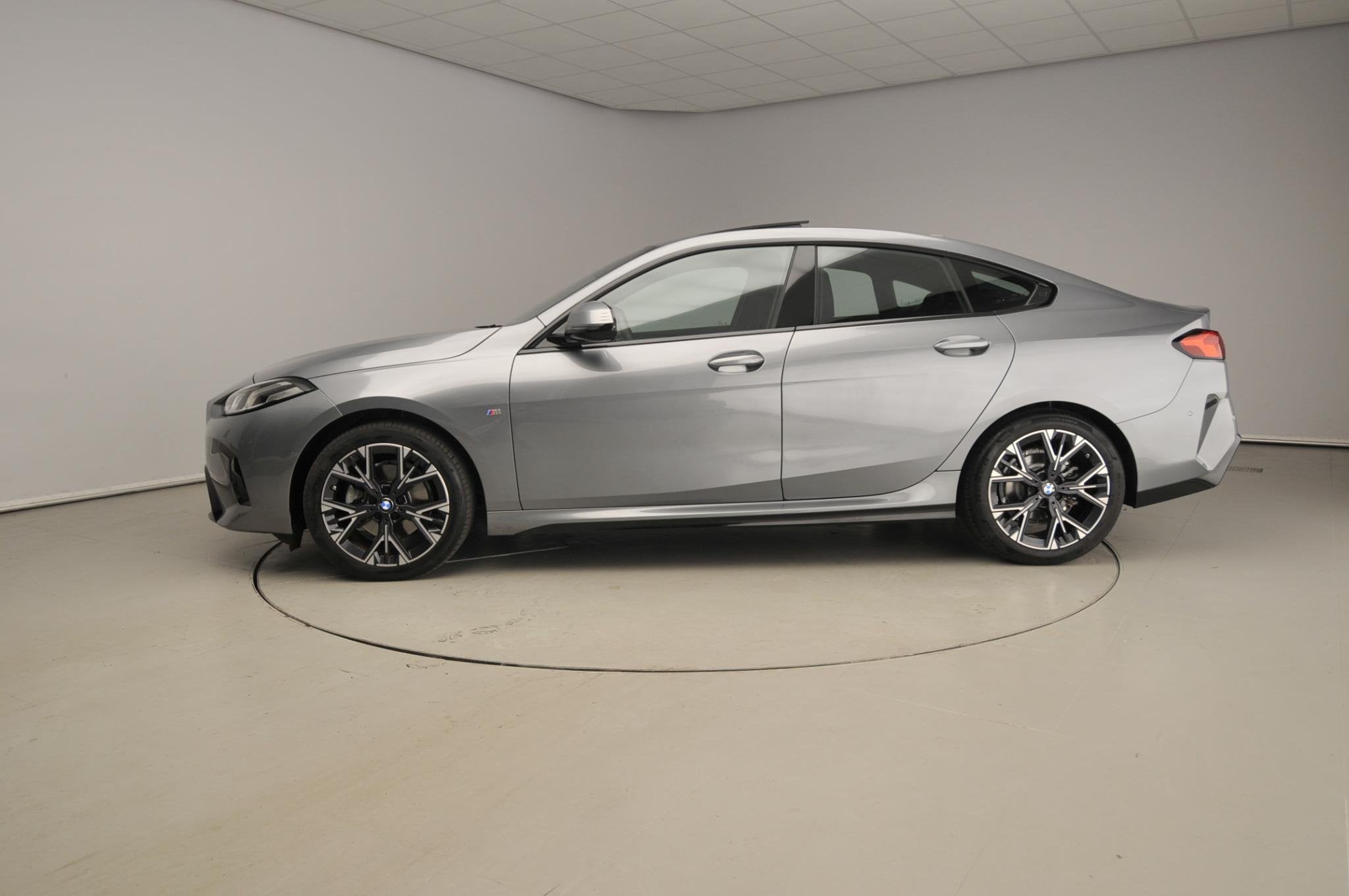 BMW 2 Serie Gran Coupé 220 | M-Sportpakket | LED | Navigati, 12 maanden, Gebruikt, Origineel Nederlands, Bedrijf