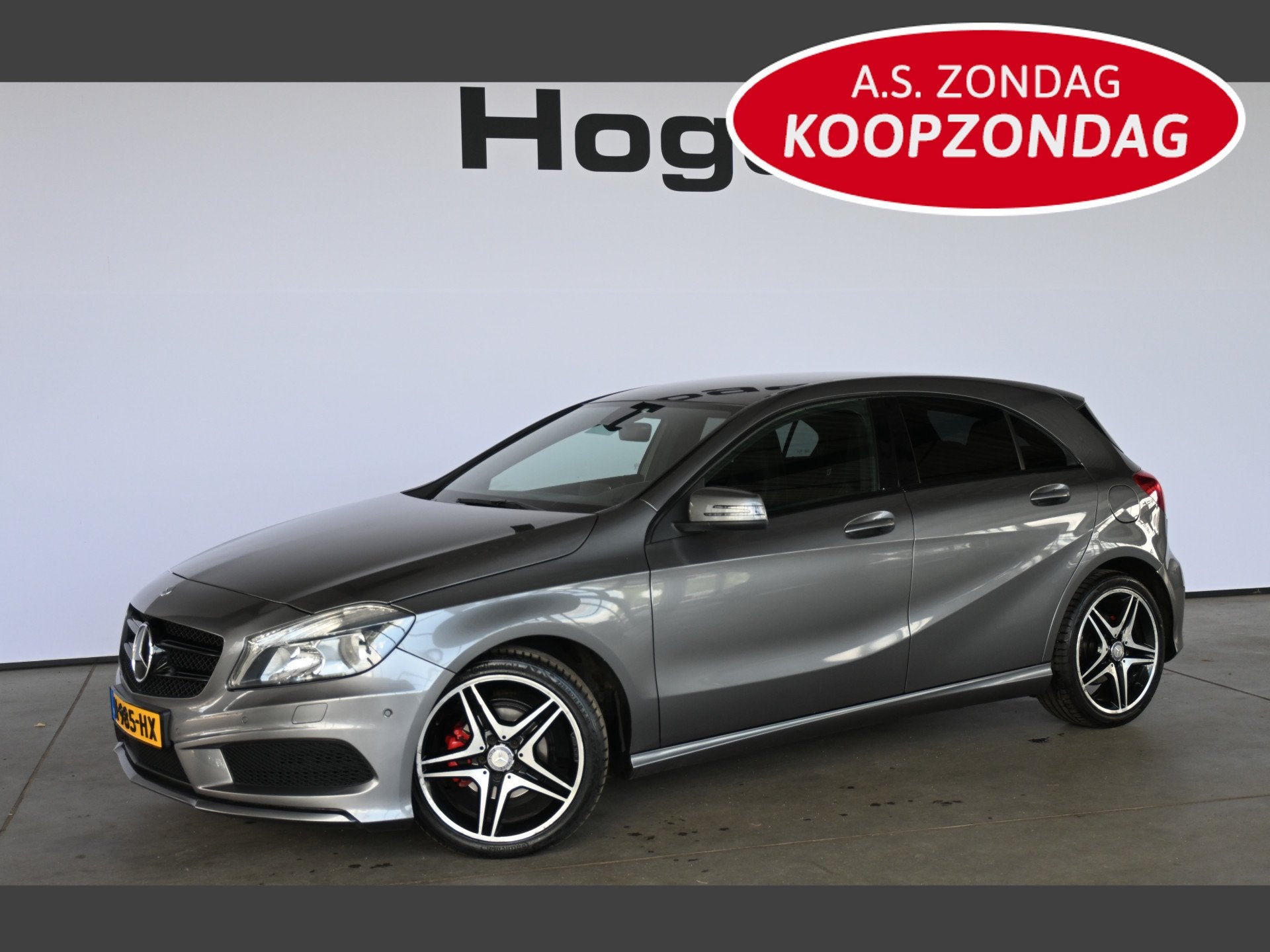 Mercedes-Benz A-Klasse 180 CDI AMG Automaat Airco Navigatie, Auto's, Euro 5, Gebruikt, Met garantie (alle), 23 km/l