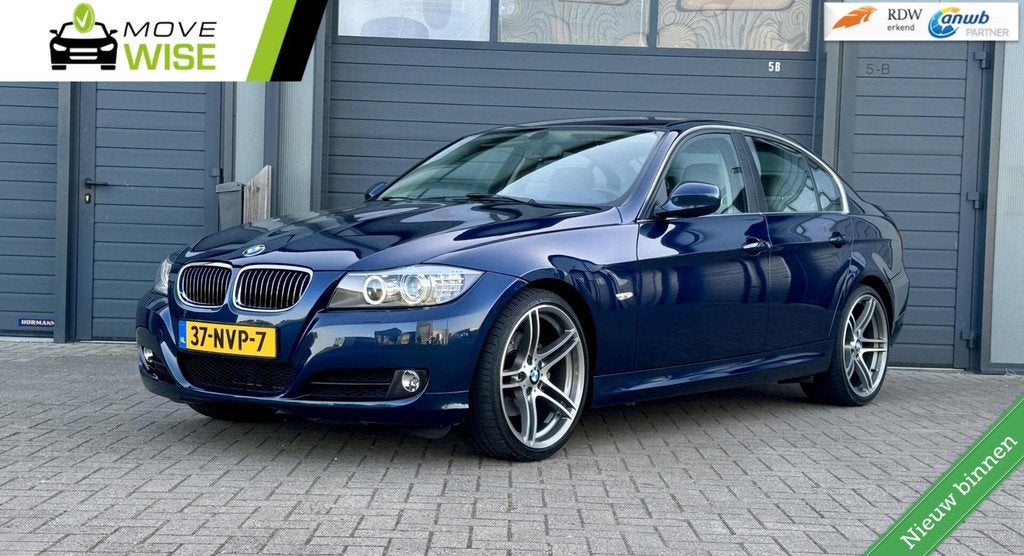 BMW 3-serie 325i 218 pk | 6 CILINDER | LAGE KM NAP ! | AUTOM, Auto's, BMW, Automaat, Gebruikt, 2996 cc, Grijs