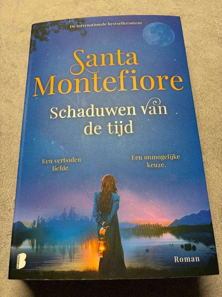 Schaduwen van de tijd, Santa Montefiore, Ophalen of Verzenden, Zo goed als nieuw, Santa Montefiore