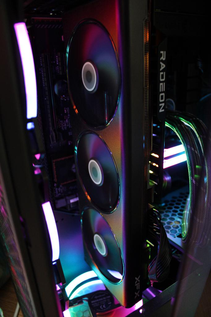 XFX RX 7800 XT (Incl. originele verpakking), Computers en Software, Videokaarten, Zo goed als nieuw, AMD, PCI-Express 4.0, GDDR6