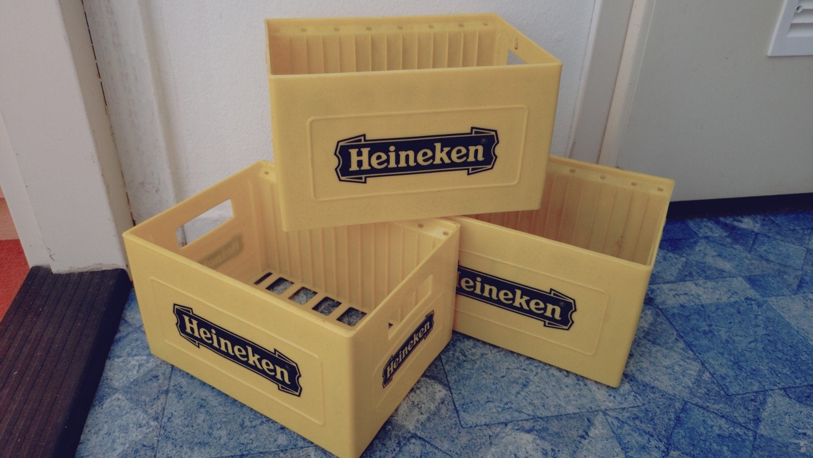 3x Heineken cd opberg kratjes - Geel, Ophalen of Verzenden, Gebruikt, Kunststof, Cd's