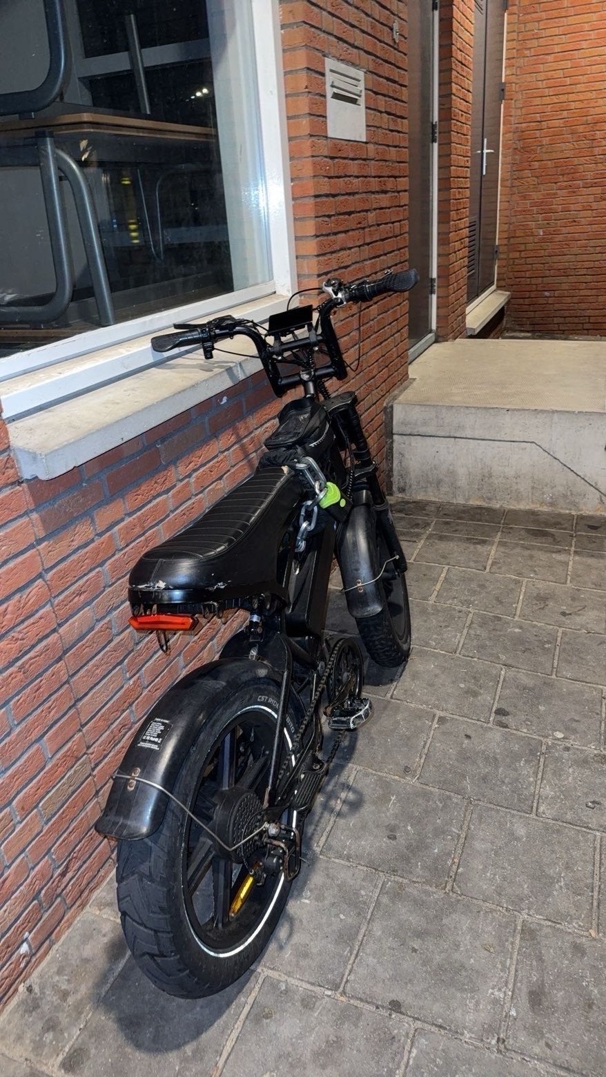 V20 E-bike met dikke banden, Overige merken, Ophalen of Verzenden, Zo goed als nieuw, Minder dan 47 cm