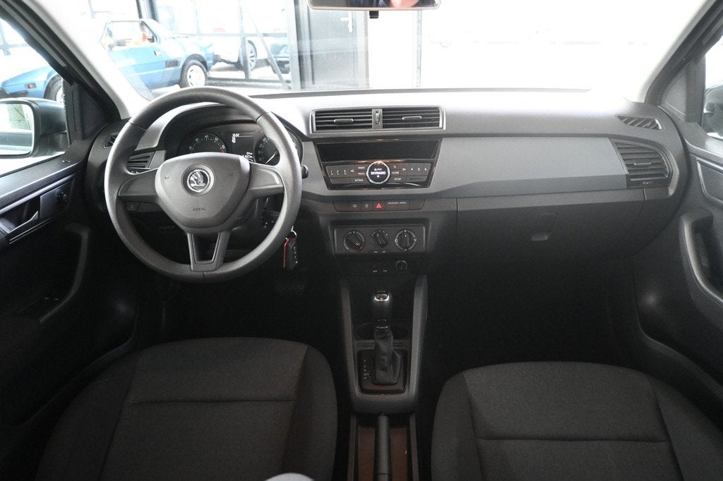 Skoda Fabia 1.2 TSI Active Automaat Airco Elektrisch pakket, Auto's, Skoda, Stof, Gebruikt, 4 cilinders, Met garantie (alle)