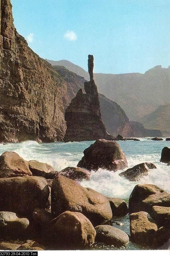 Ansichtkaart 	Agaete	(Gran Canaria) 	El Dedo de Dios, Verzamelen, Verzenden, 1960 tot 1980, Gelopen, Buiten Europa