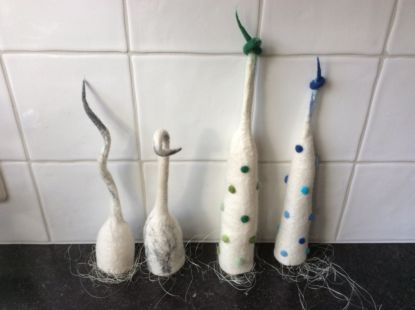 Eierwarmers handgevilt, Ophalen, Zo goed als nieuw, Figuurtje(s)