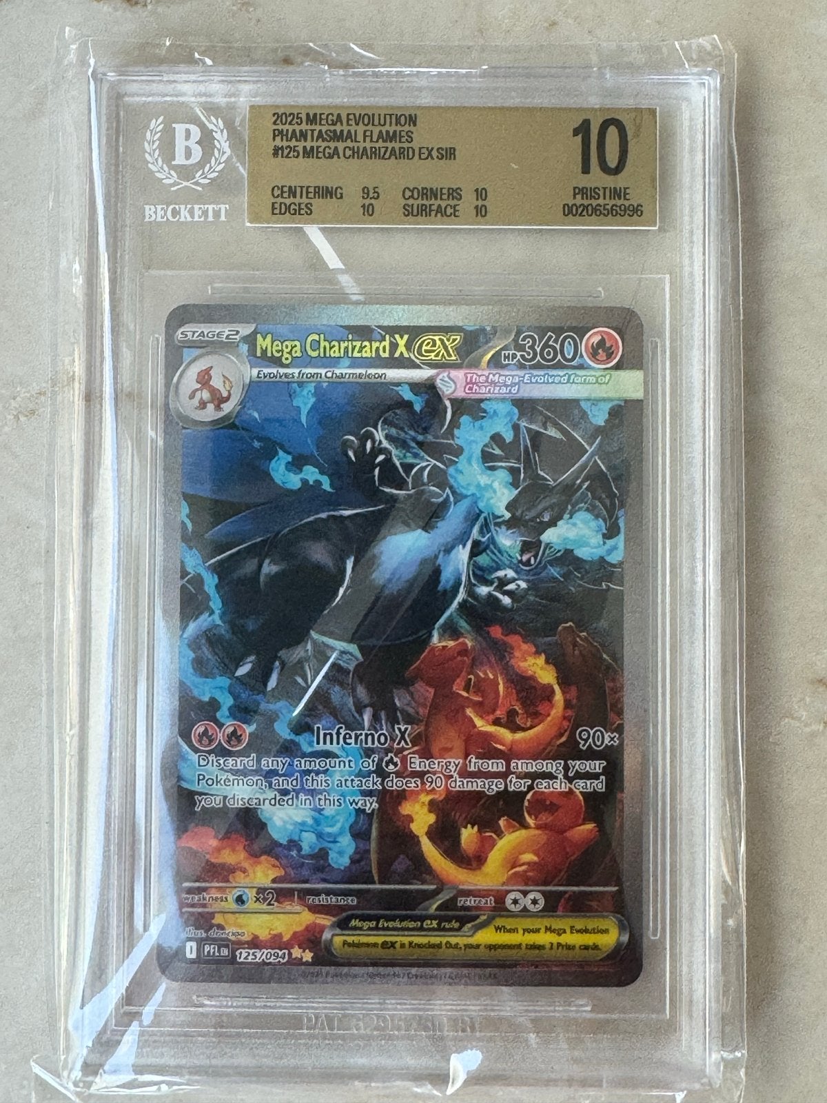 Mega Charizard X EX SIR 125/093 Beckett 10 Pristine, Verzenden, Nieuw, Losse kaart