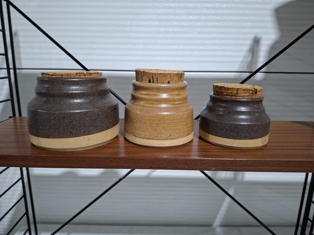 Drie keramieken potjes met kurk deksel, scandinavisch design, Ophalen of Verzenden