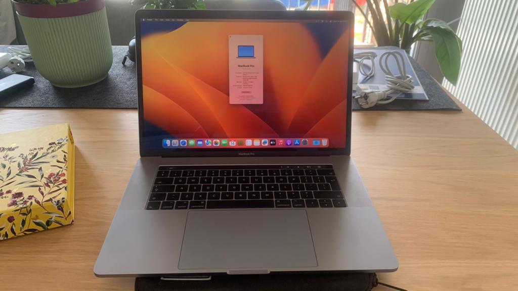 MacBook Pro 15" 2017 - 2.9GHz i7, 16GB RAM, MacBook Pro, Gebruikt, 2 tot 3 Ghz, Ophalen of Verzenden