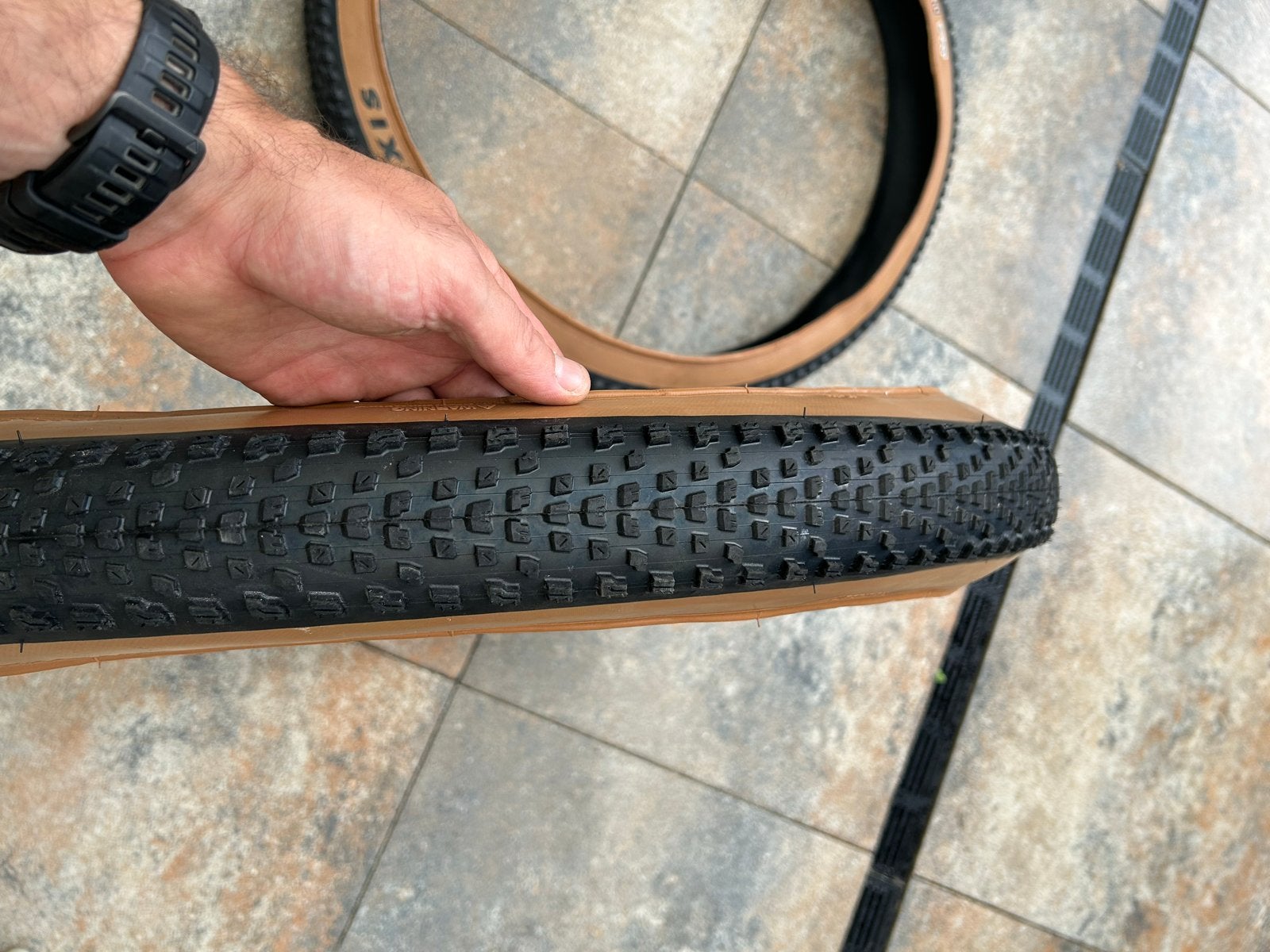 Nieuwe Maxxis Recon Race Evo TR Vouwband 29x2.25, Band, Nieuw, Ophalen of Verzenden, Mountainbike